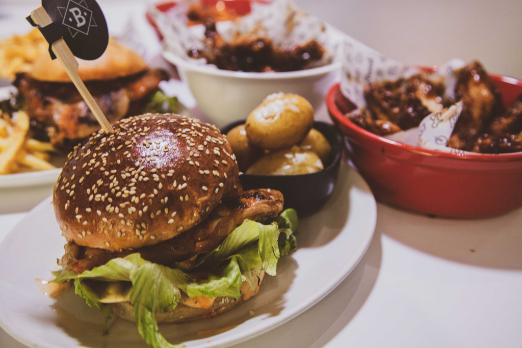 Reserva mesa Mejor hamburguesería de Salamanca y Valladolid